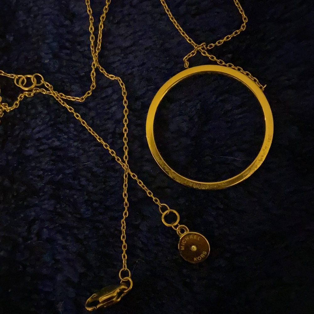 Mk necklace - Picture 2 of 3